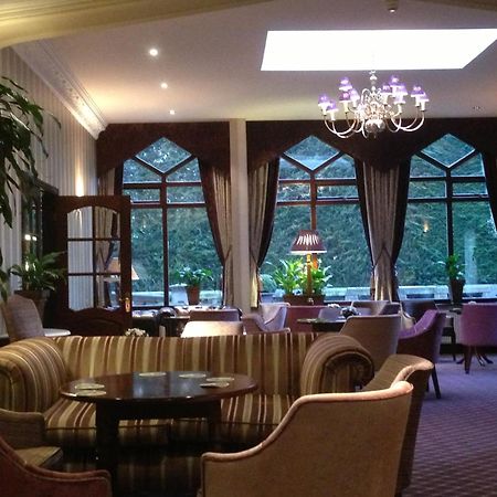 Oakwood Hall Hotel Bingley Exterior foto